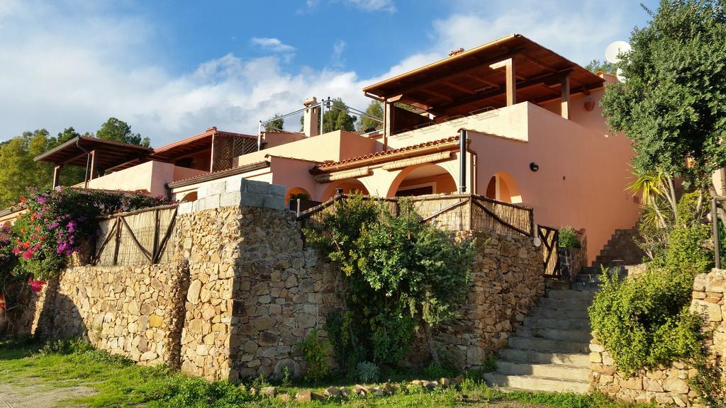Villa Eden Santa Margherita di Pula Exterior foto